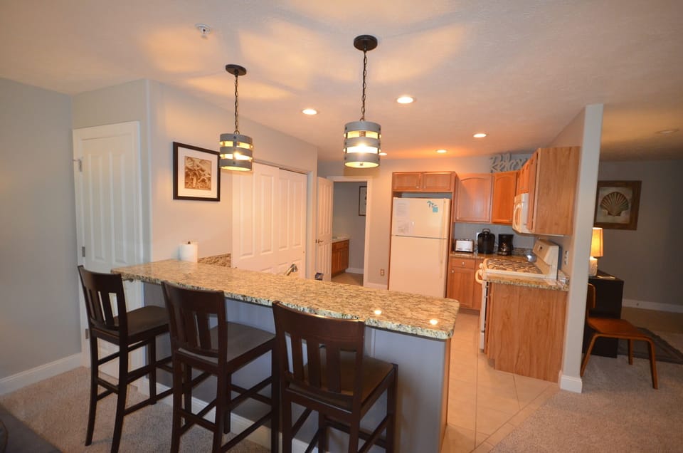 Kitchen - Kitchen