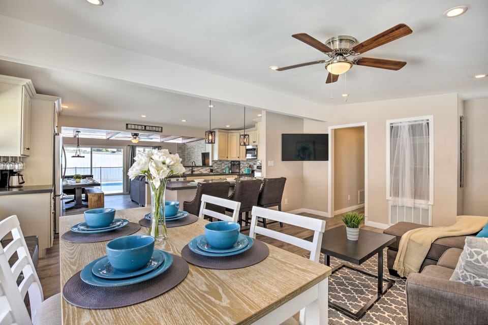 Dining Nook