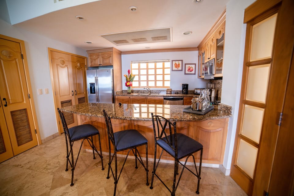Breakfast bar