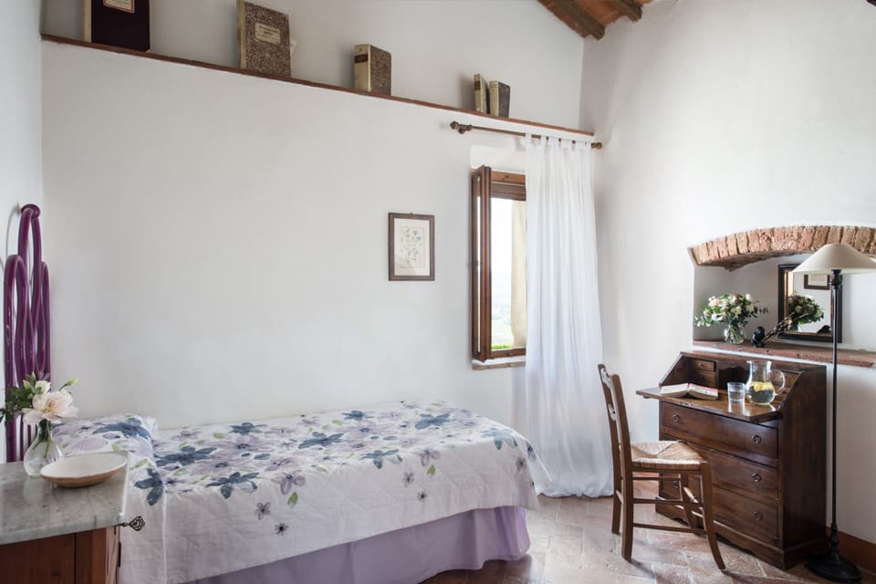 Single bedroom