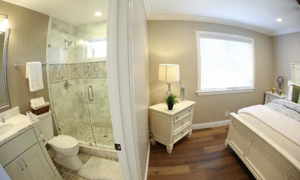 Cal-King Master Bedroom 2 En-suite