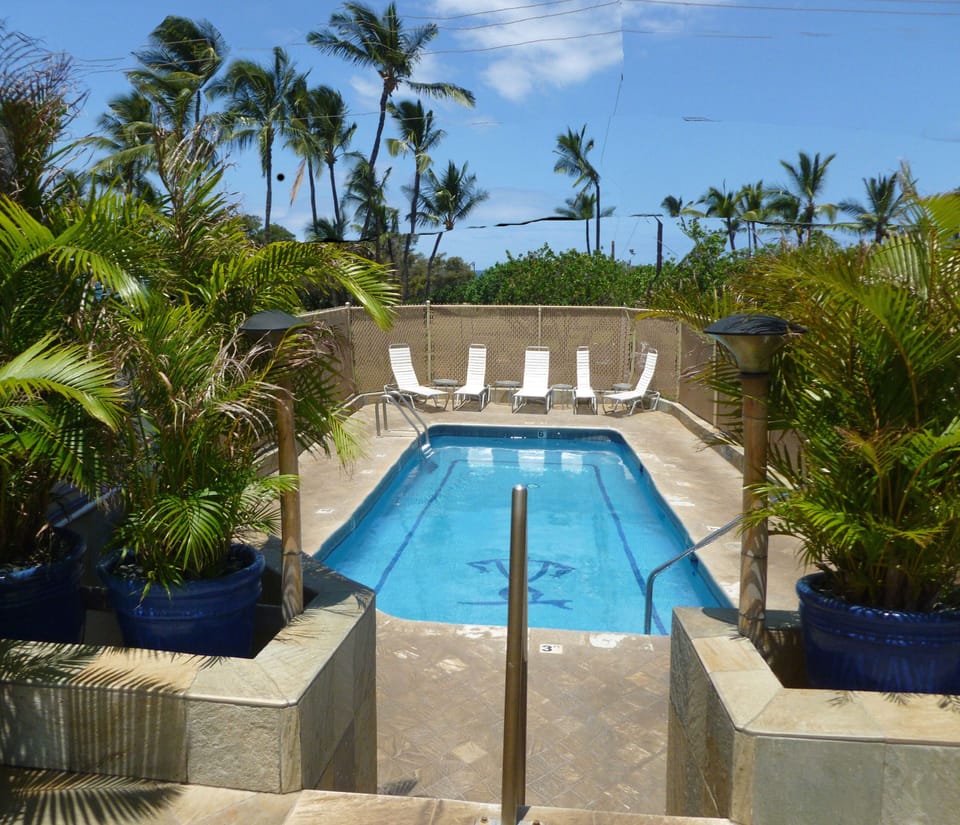 Solar heated pool on 2nd floor