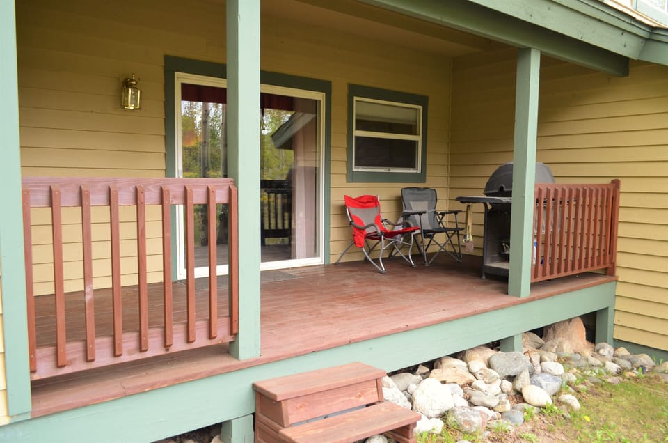 Large Patio and Backyard - The townhouse has a wonderful, large patio and backyard. The patio has a grill and seating, which is excellent for warm summer nights.