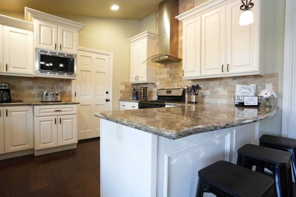Upgraded Custom Kitchen with Granite Countertops view 4