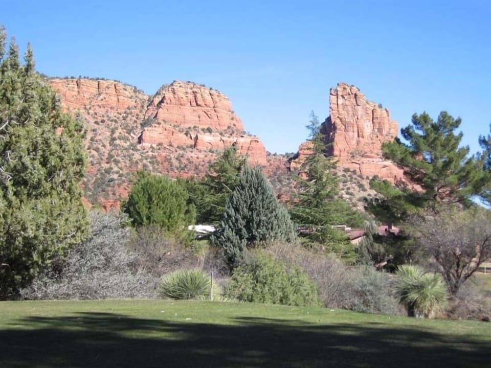 More Red Rock Stunning Views from around entire community.