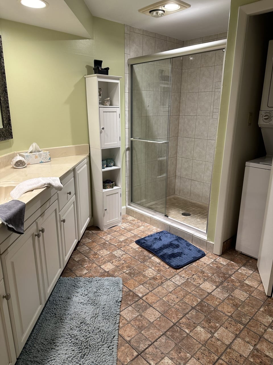 Porcelain tiles throughout