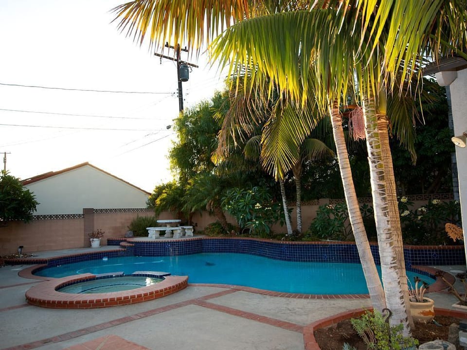 pool