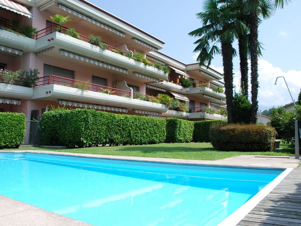 Swimming Pool, Property, Building, Resort, Real Estate, House, Residential Area, Apartment, Architecture, Leisure