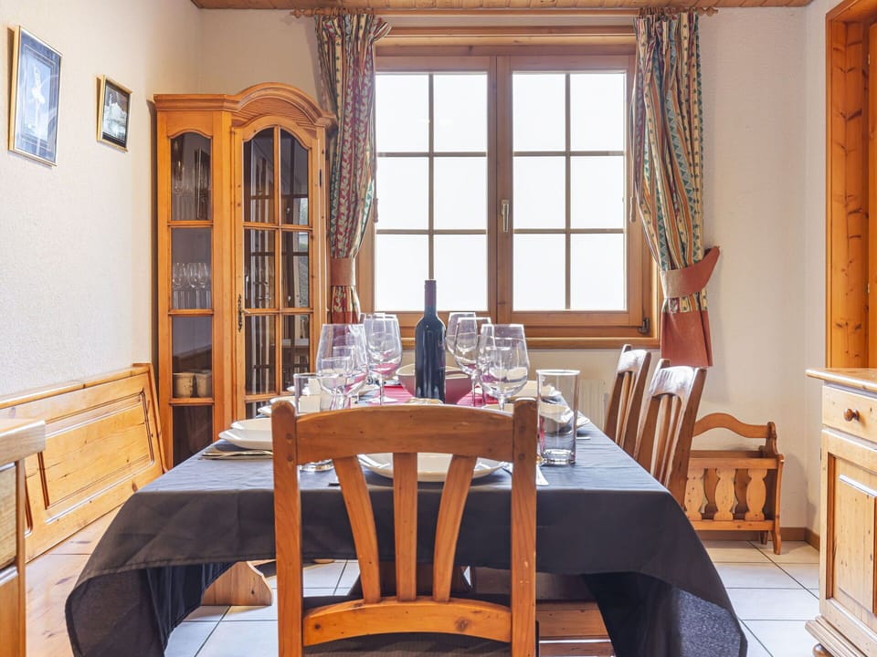 Table, Furniture, Property, Chair, Wood, Interior Design, Window, Textile, Lighting, Cabinetry