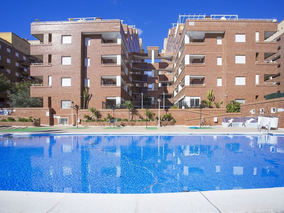 Residential Area, Property, Building, Apartment, Condominium, Real Estate, Swimming Pool, Town, Human Settlement, Neighbourhood