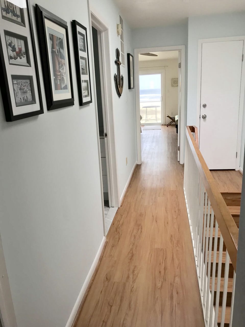 Clear view to the beach from 3rd floor hallway