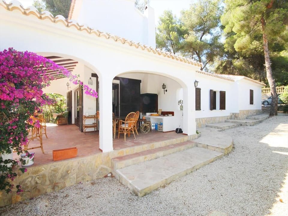 Covered terrace