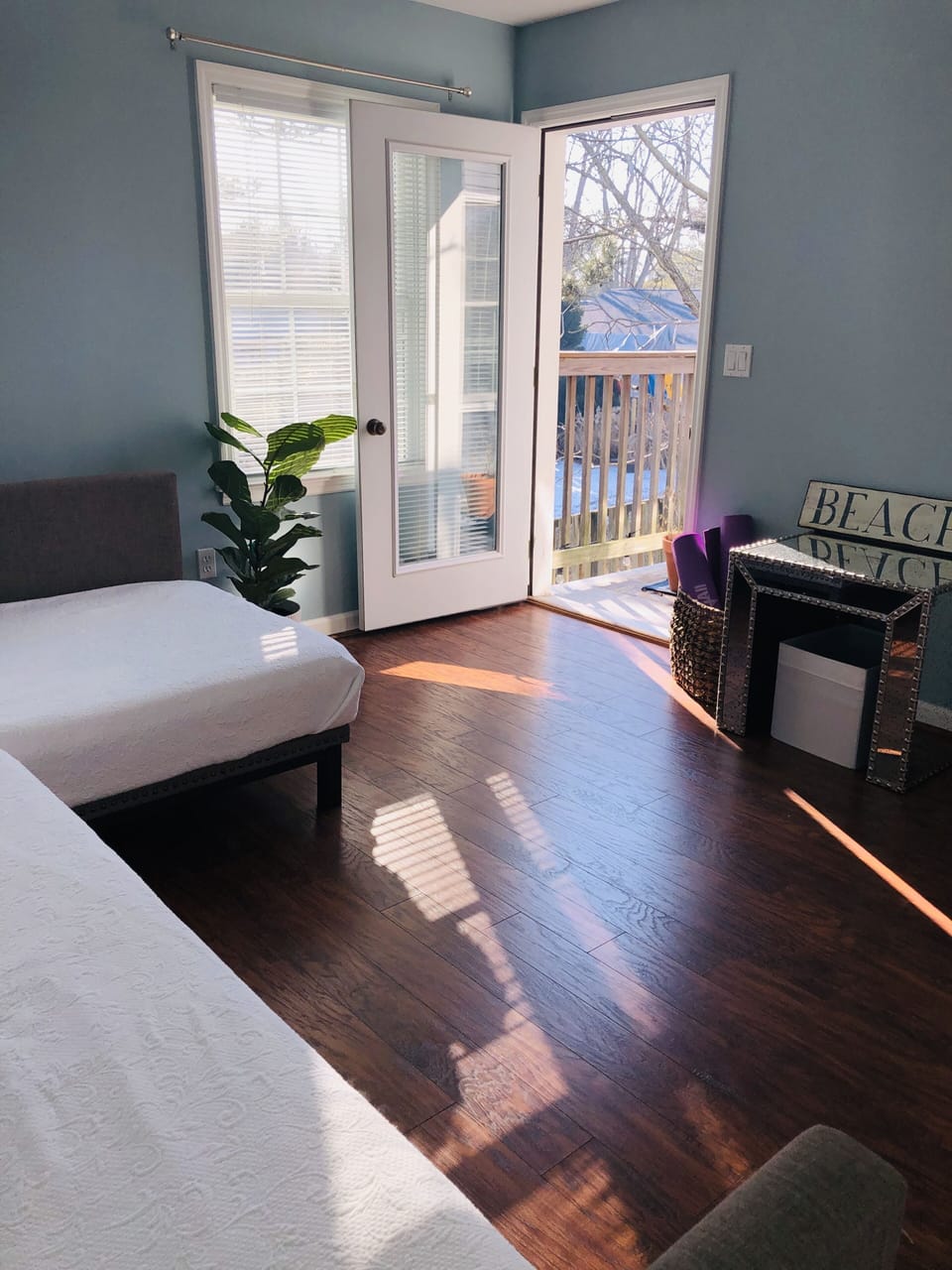 Master Suite Daybeds (2) for sleeping or lounging. Opens to Yoga Deck.