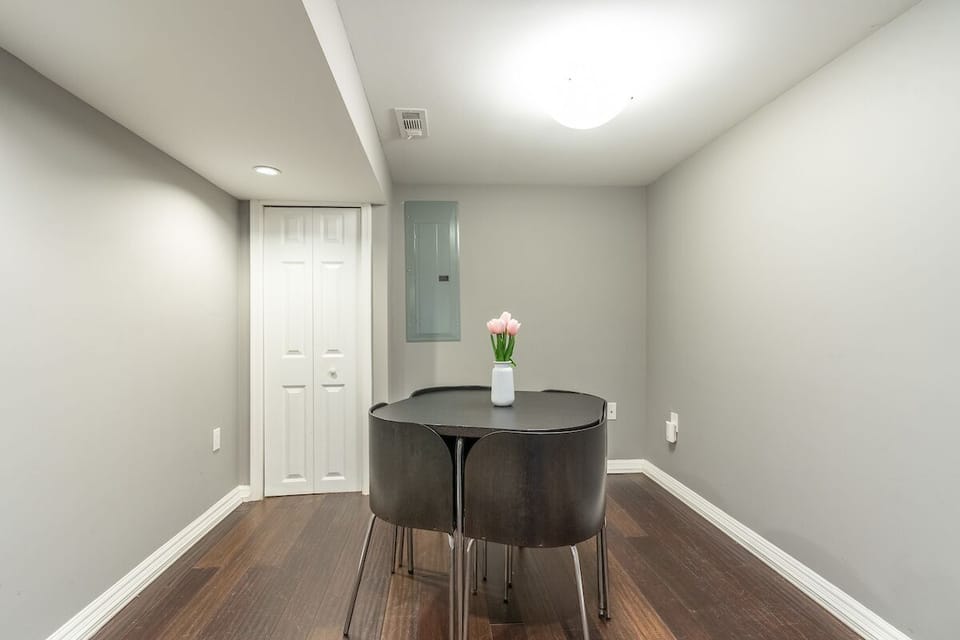 basement sitting area
