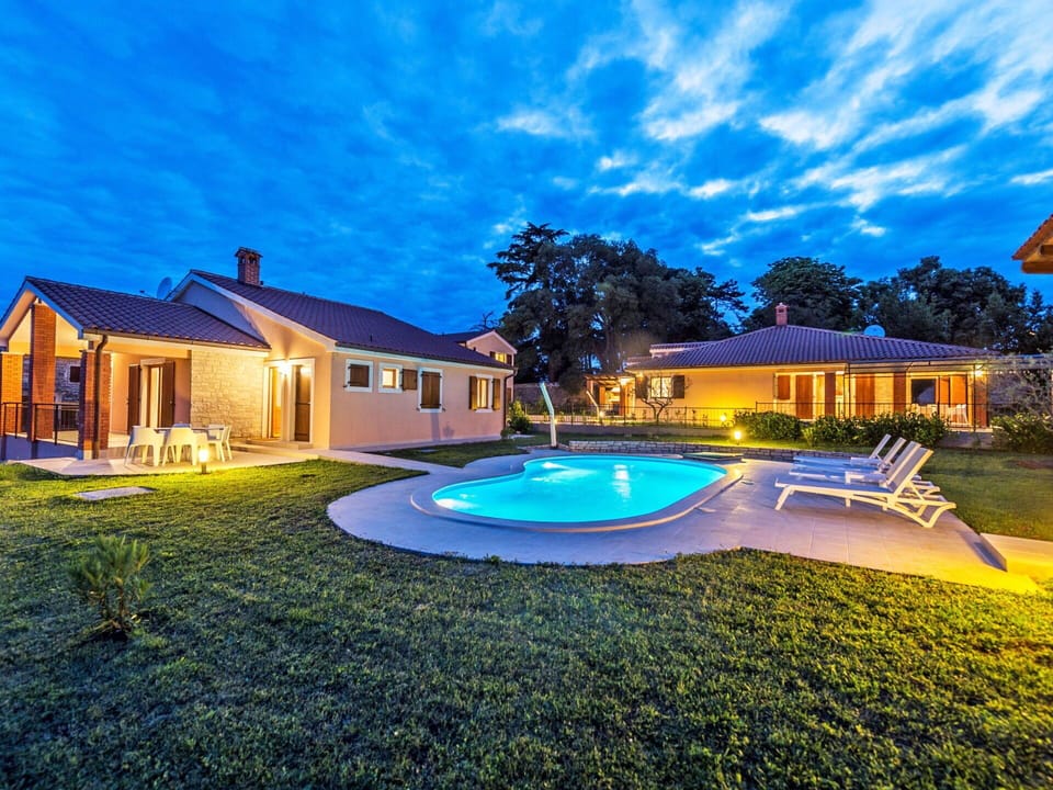 Blue, Swimming Pool, House, Residential Area, Architecture, Home, Resort, Estate, Cottage, Farmhouse