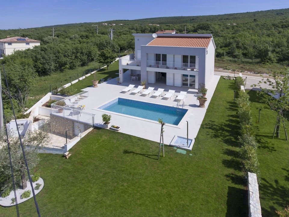 Property, House, Building, Estate, Real Estate, Home, Aerial Photography, Mansion, Land Lot, Residential Area