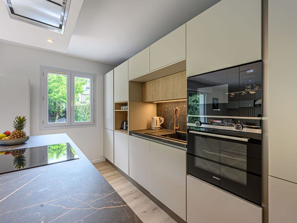 Kitchen, Interior Design, Kitchen Appliance, Countertop, Flooring, Ceiling, Major Appliance, Cabinetry, Home Appliance, Floor