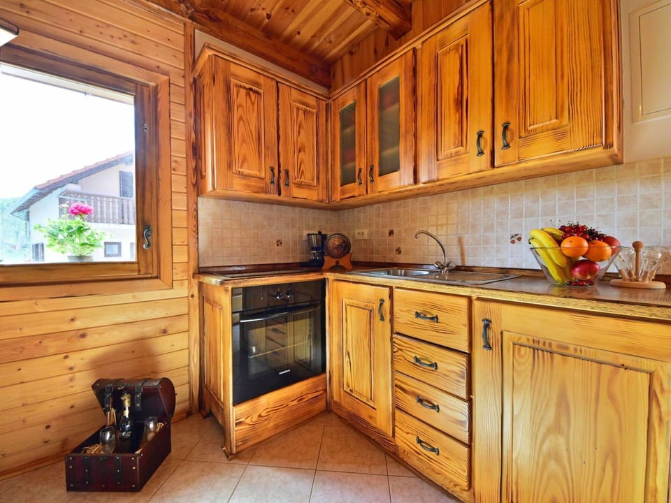 Countertop, Cabinetry, Room, Kitchen, Property, Furniture, Building, Yellow, Interior Design, House