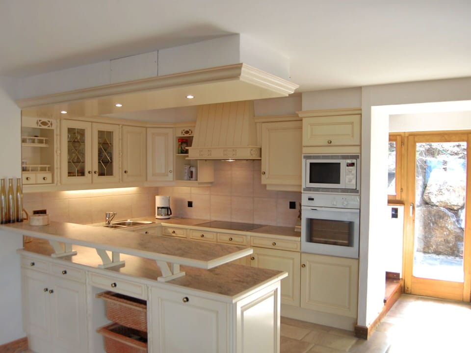 Countertop, Cabinetry, Furniture, Property, Sink, Kitchen, Kitchen Stove, Wood, Kitchen Appliance, Interior Design