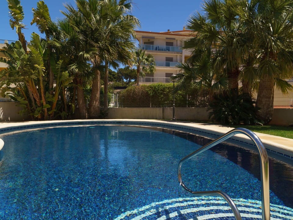 Swimming Pool, Property, Real Estate, Resort, Building, Home, House, Leisure, Estate, Resort Town