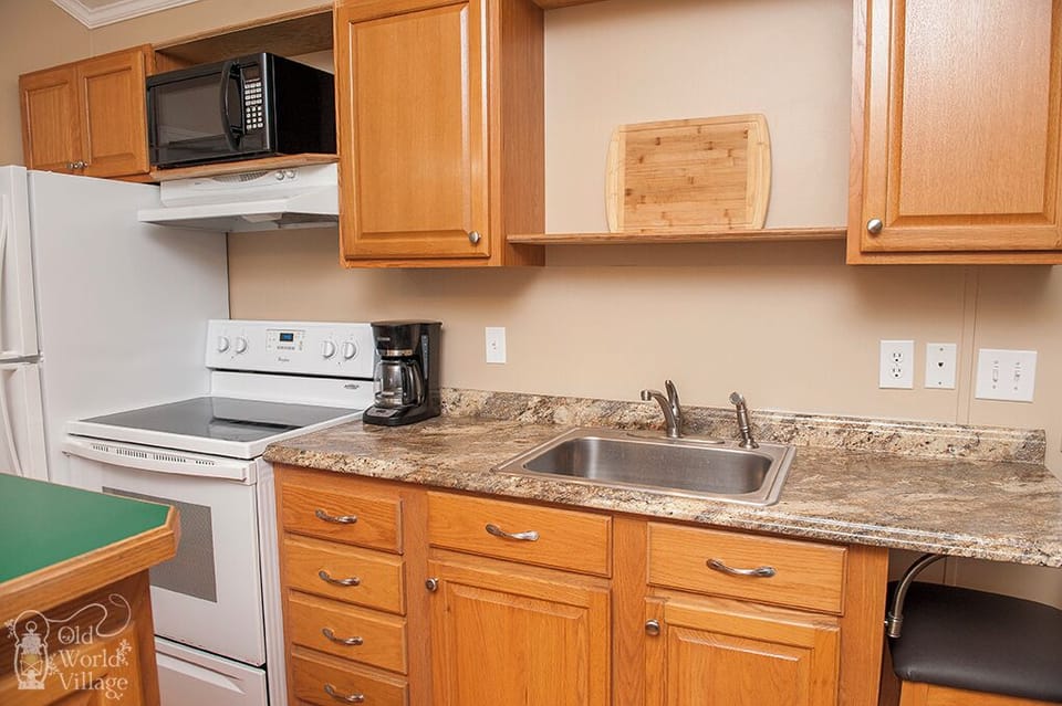 Full stocked kitchen