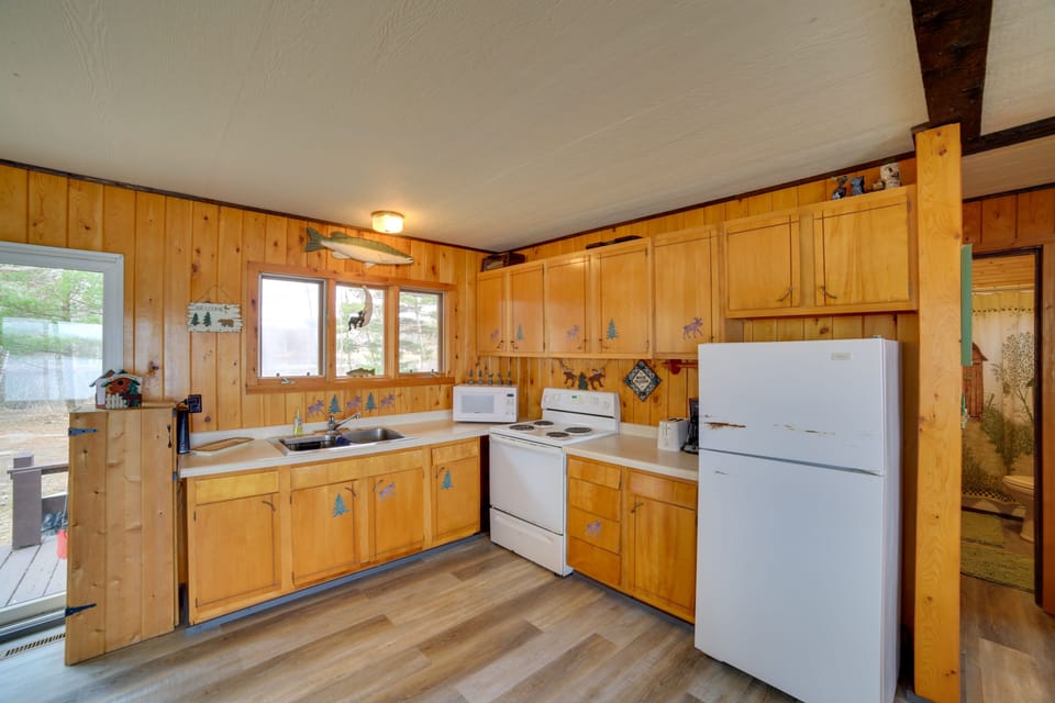 Well-Equipped Kitchen