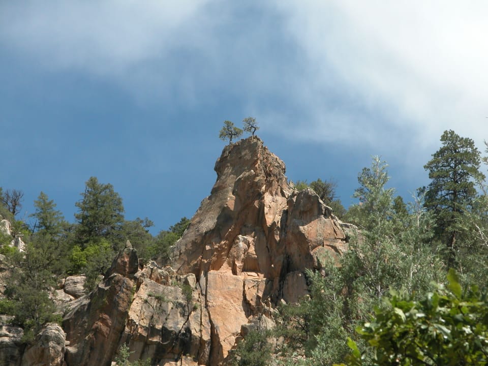 Climbing area 10 minutes from the home