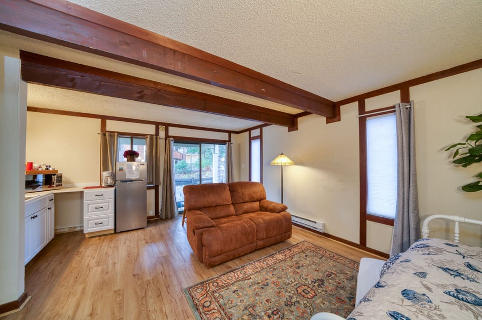 This is the large bedroom.  Also a TV room with a kitchenette (back left). 