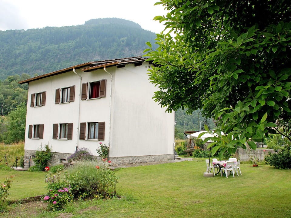 Property, House, Building, Land Lot, Farmhouse, Hill Station, Rural Area, Cottage, Grass, Home