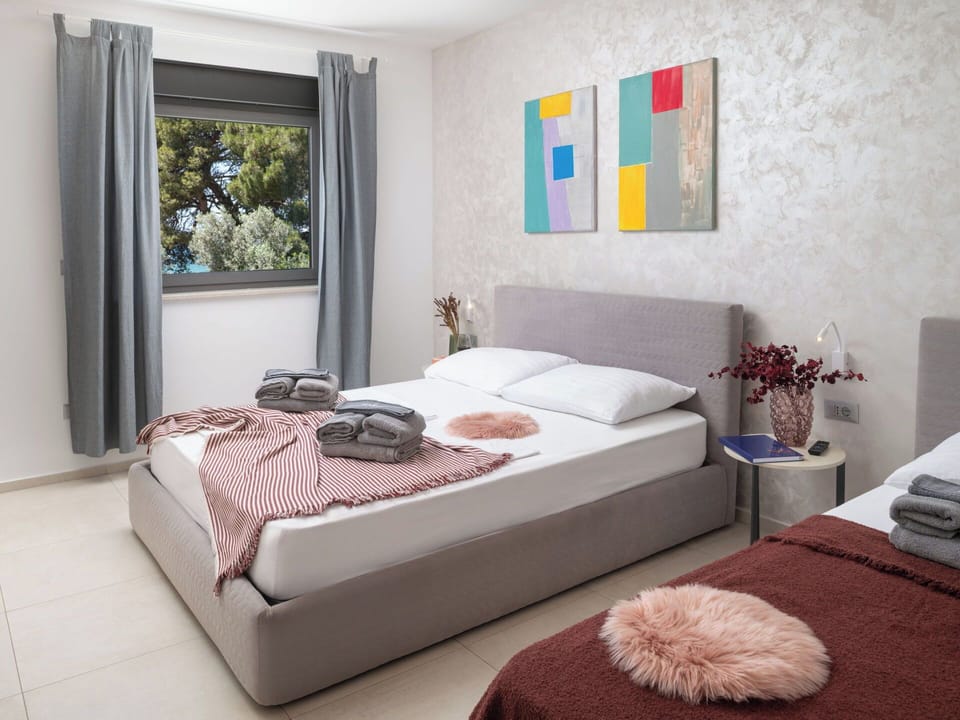 Furniture, Bed, Interior Design, Bedroom, Bed Sheet, Bedding, Floor, Flooring, Linens, Room
