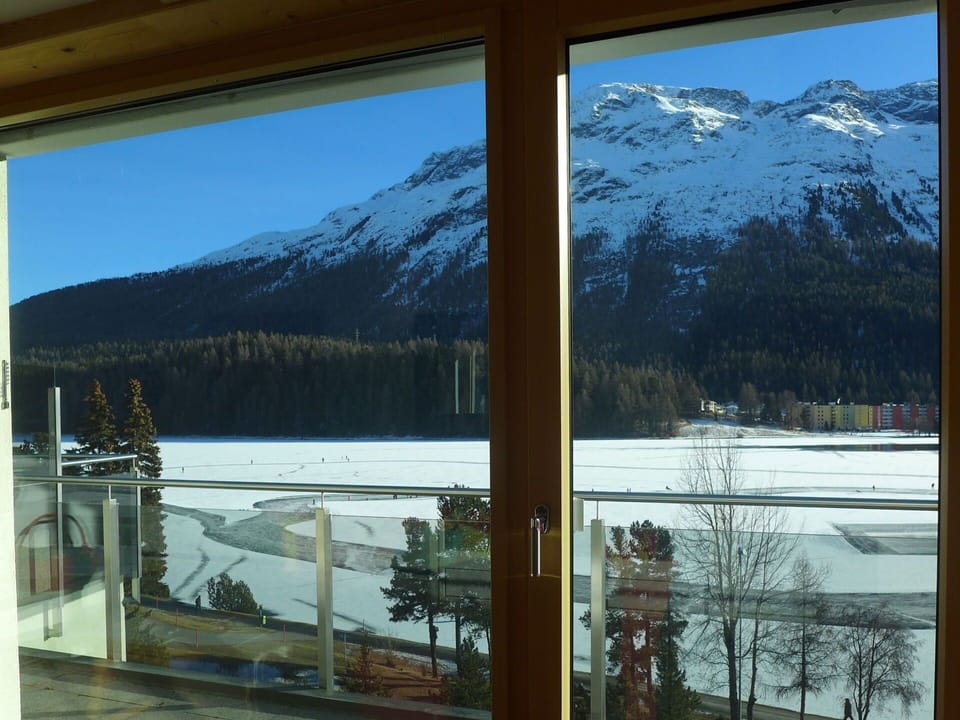 Reflection, Window, Mountain, Sky, Glass, Tree, Room, Window Treatment, Window Film, Landscape