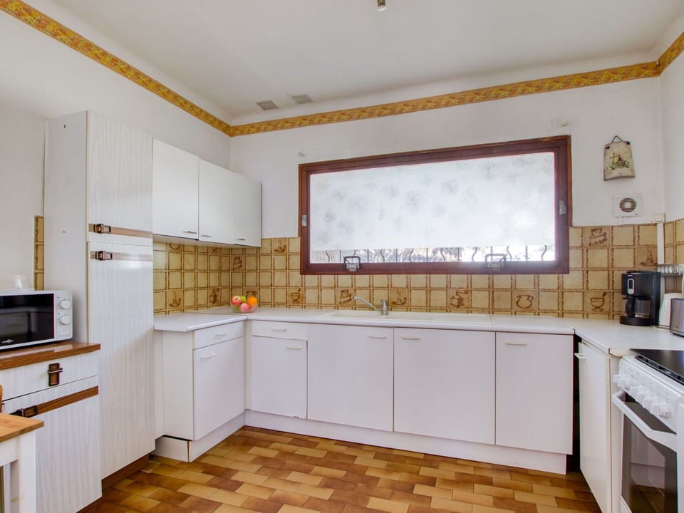 Brown, Cabinetry, Property, Sink, Countertop, Wood, Kitchen, House, Flooring, Floor