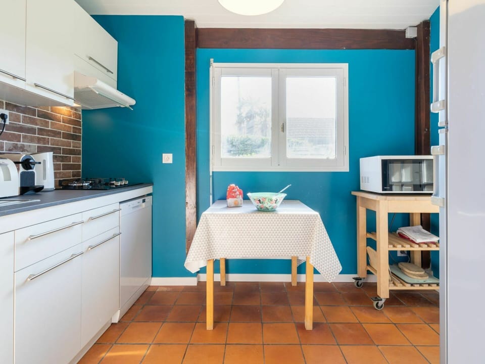 Furniture, Property, Cabinetry, Window, White, Table, Blue, Green, Azure, Countertop