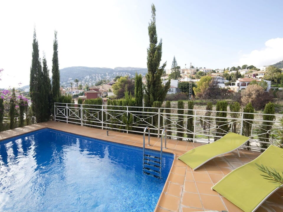Swimming Pool, Property, Real Estate, Leisure, Resort, Vacation, Building, House, Villa, Estate