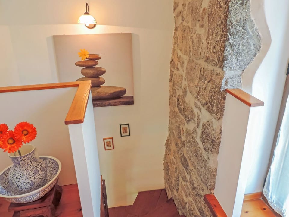 Property, Room, Floor, Interior Design, House, Tree, Home, Stairs, Textile, Wood