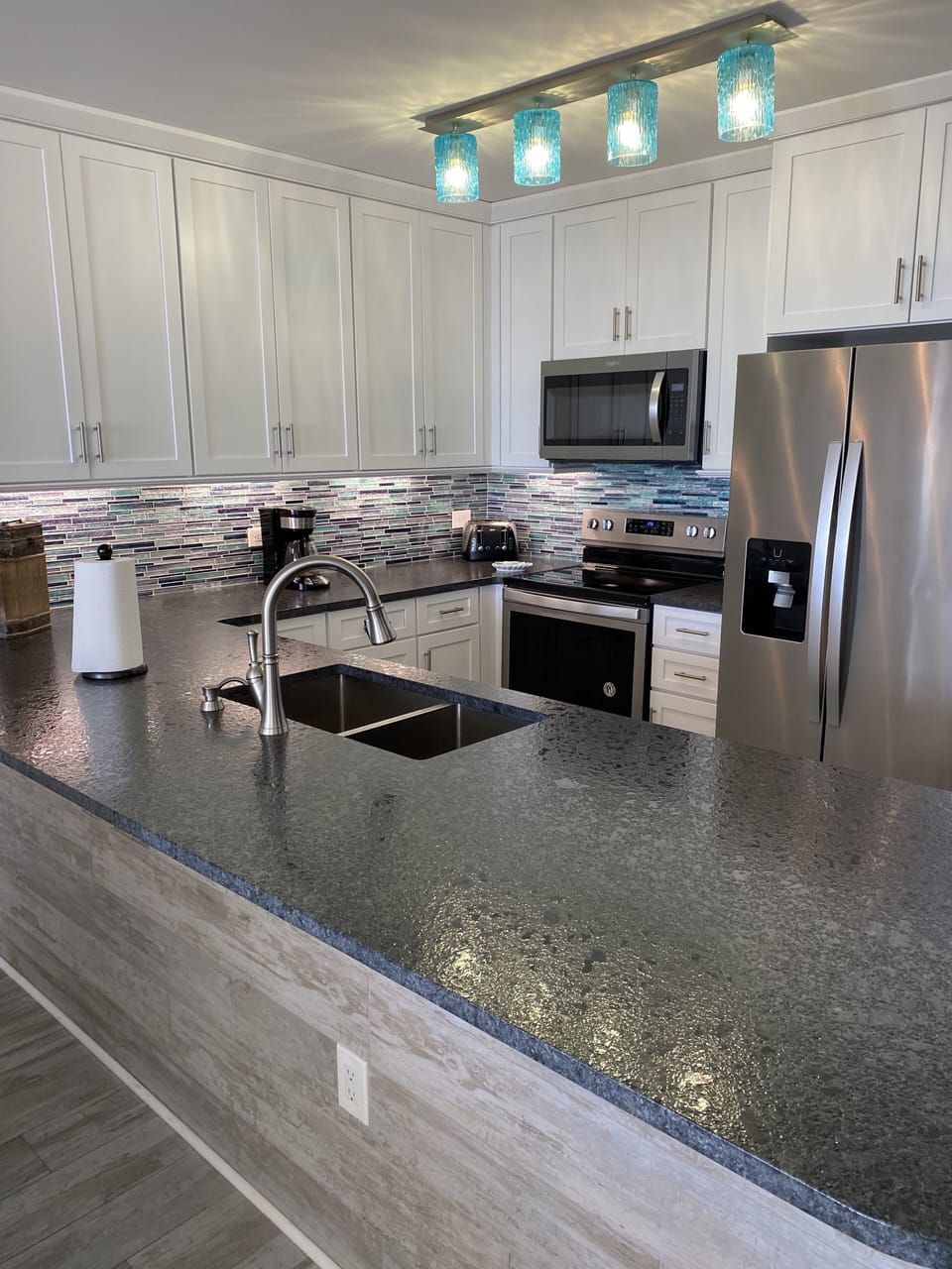 Brand New Kitchen cabinets, pantry, appliances and granite