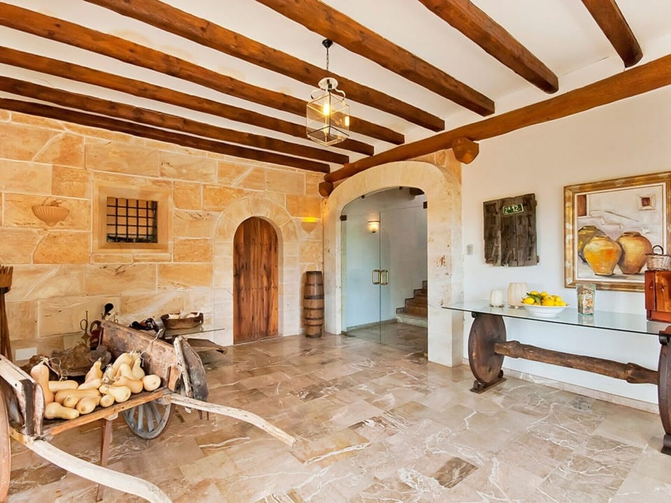 Bright main entrance to the house.