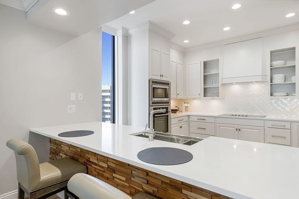 Emerald Towers 1503 - Luxurious Beachfront Vacation Rental Condo with Private Sauna, Ocean Views from Balcony, and Community Pool in Destin, Florida - Bliss Beach Rentals