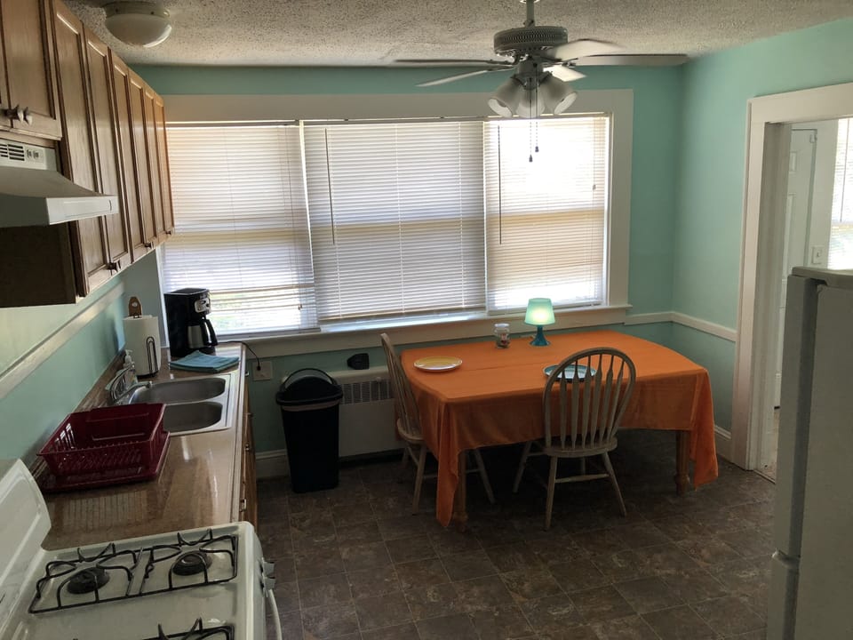 Eat in Kitchen