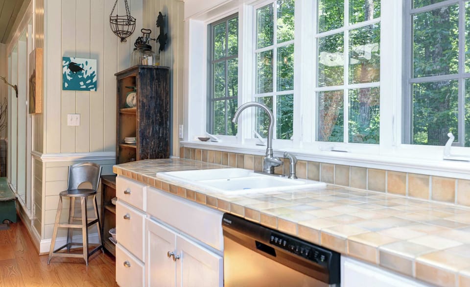 Kitchen counter space
