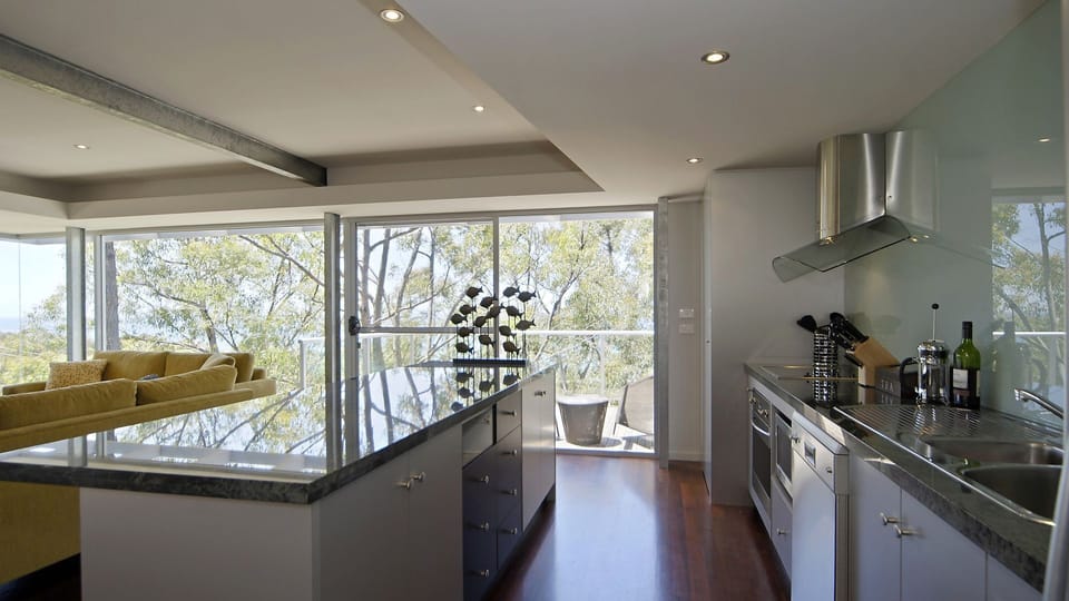 A large kitchen for those with cooking in mind.