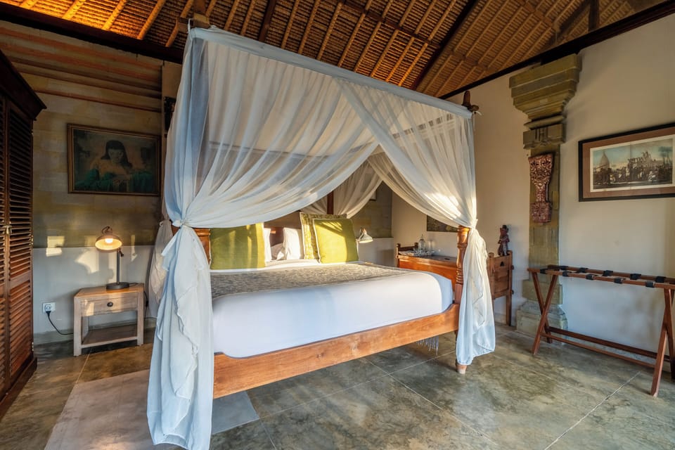 The View Room has a king size bed with high quality bedding.