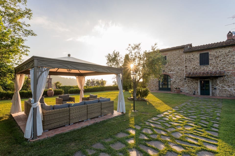 Property, House, Building, Real Estate, Home, Sky, Estate, Grass, Cottage, Tree