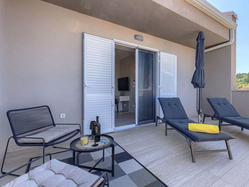 Furniture, Floor, Flooring, Outdoor Furniture, Home, Chair, Apartment, Shade, Balcony, Coffee Table
