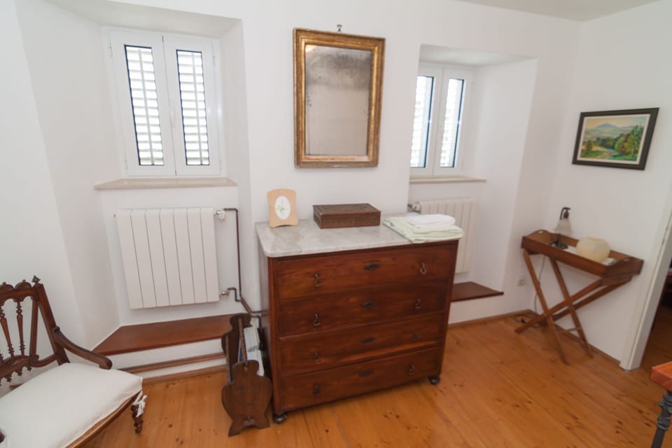 Second floor landing