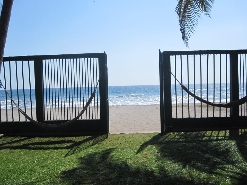 Just walk out your back gate. You can WALK for MILES either direction. NO ROCKS