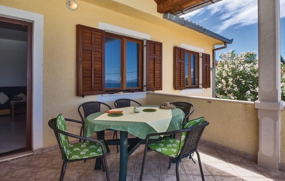 Terrace 1
