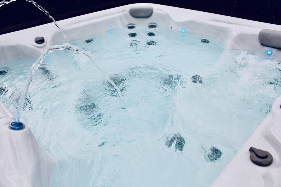 New Hot Tub as of Jan 2021
