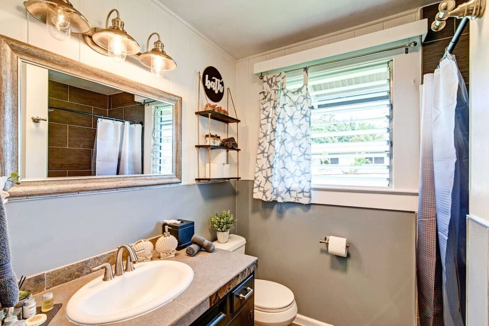 lovely decorated bathroom