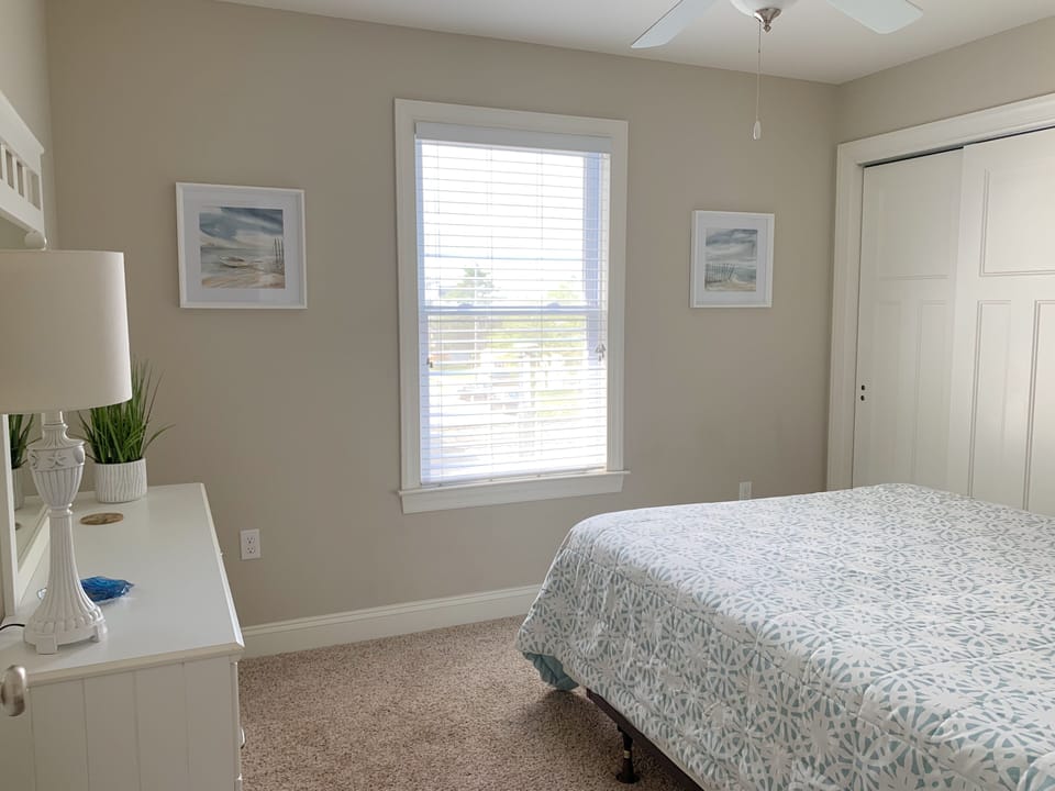 Queen Room #2